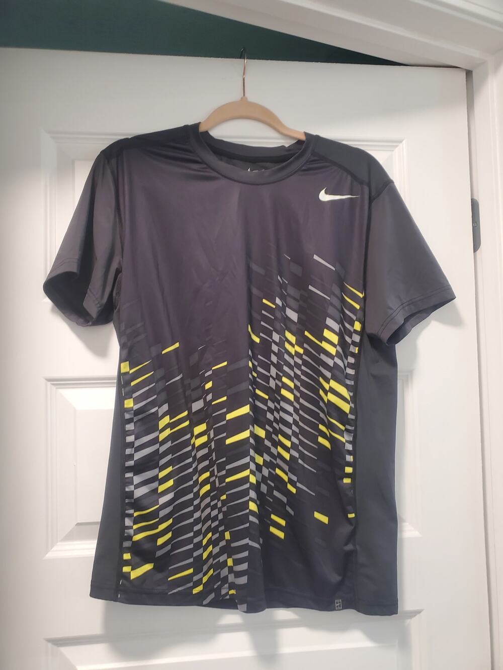 Men's Dry Fit Shirt. a19